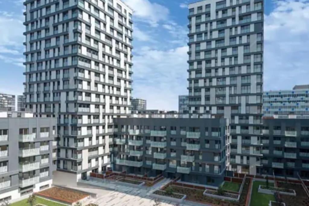 Residence Garden Tower - Zimni Zahrada Prag Exteriör bild